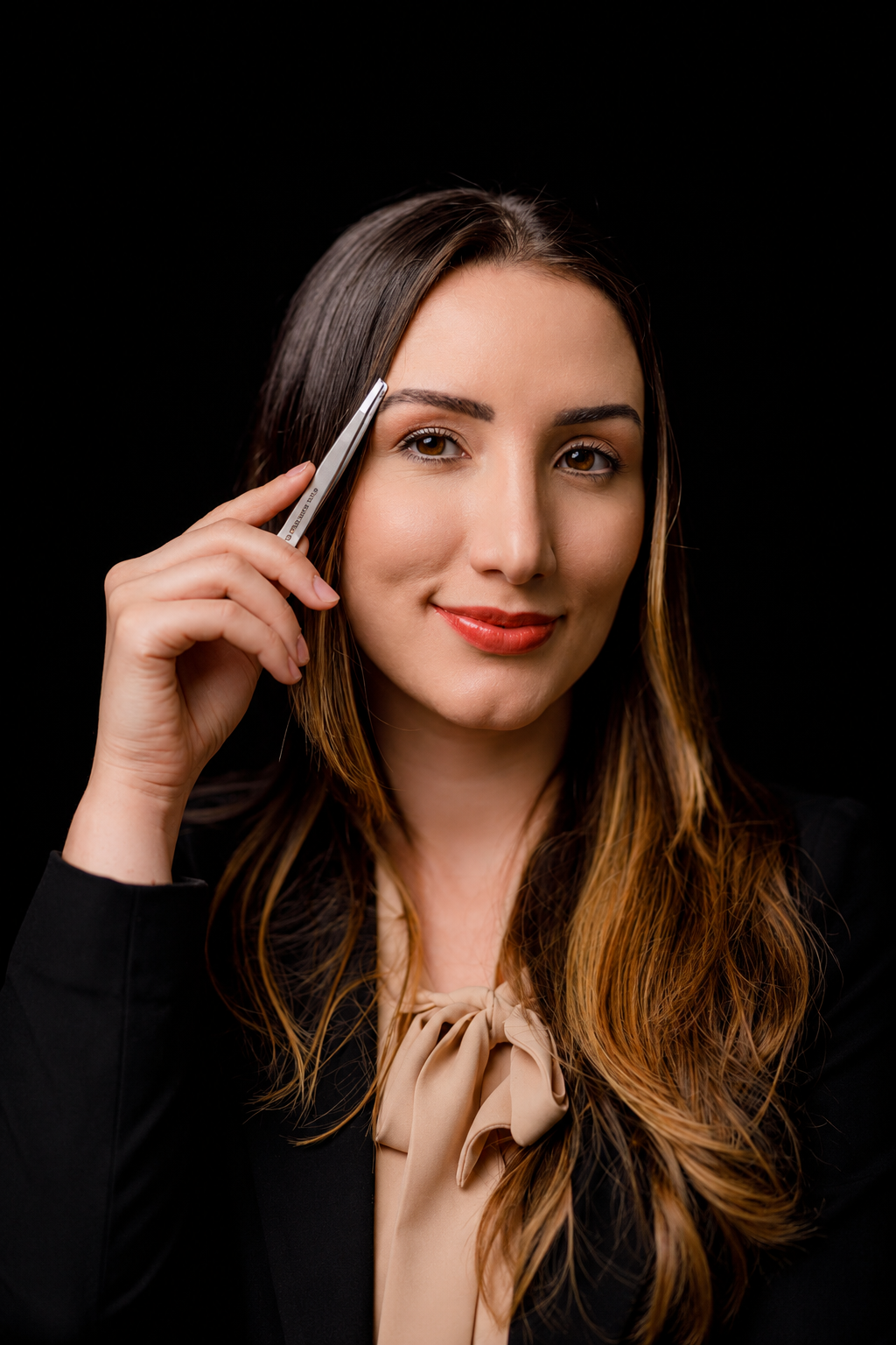 Raissa Costadelli, especialista em sobrancelhas
